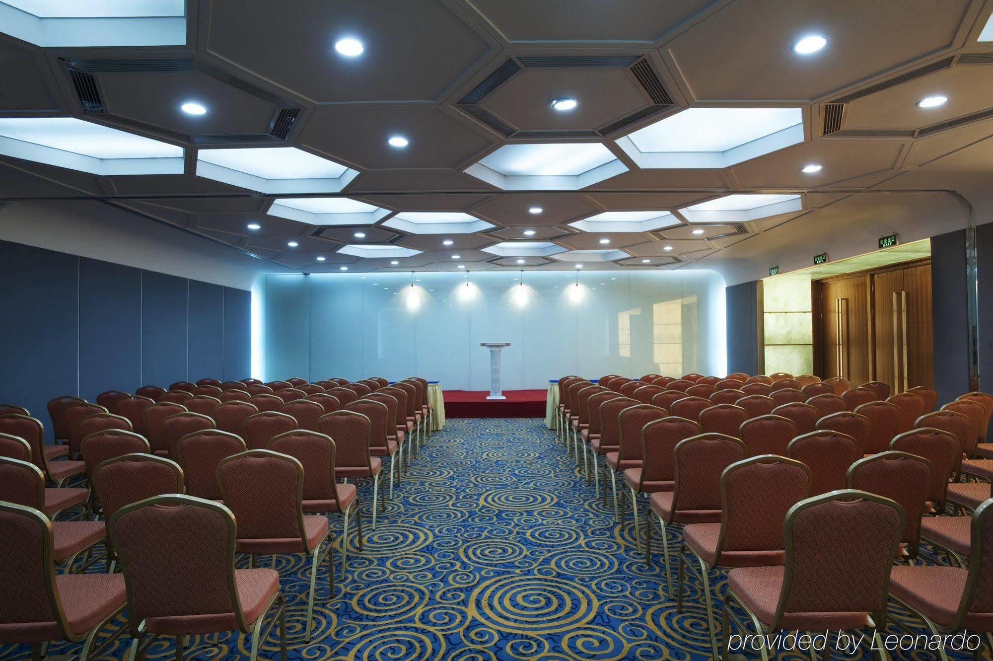 Holiday Inn Express Tianjin Binhai Einrichtungen foto