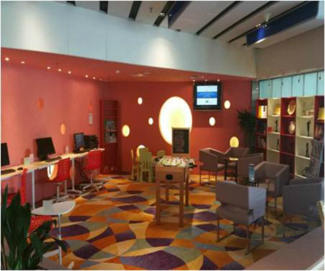 Holiday Inn Express Tianjin Binhai Exterior foto
